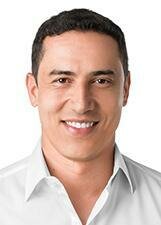 Douglas Melo