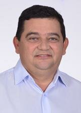 Dr. Carlos Felipe